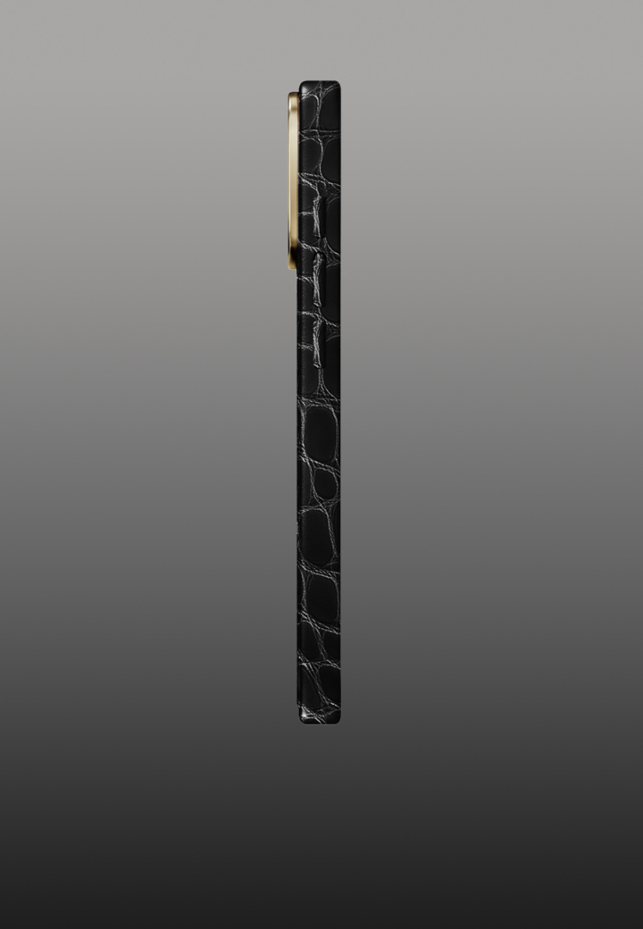 Side view Supremacy